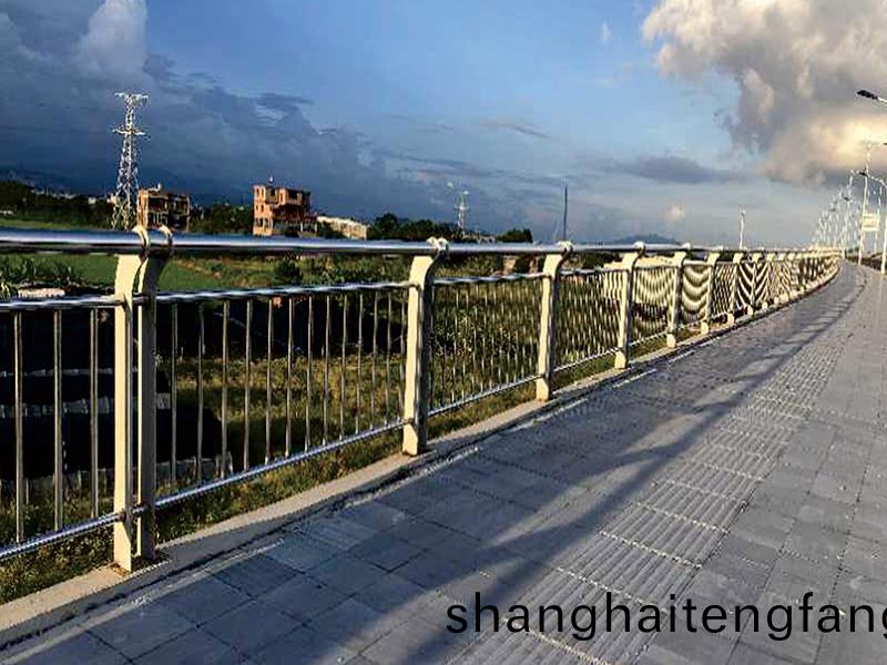 不锈钢复合管护栏